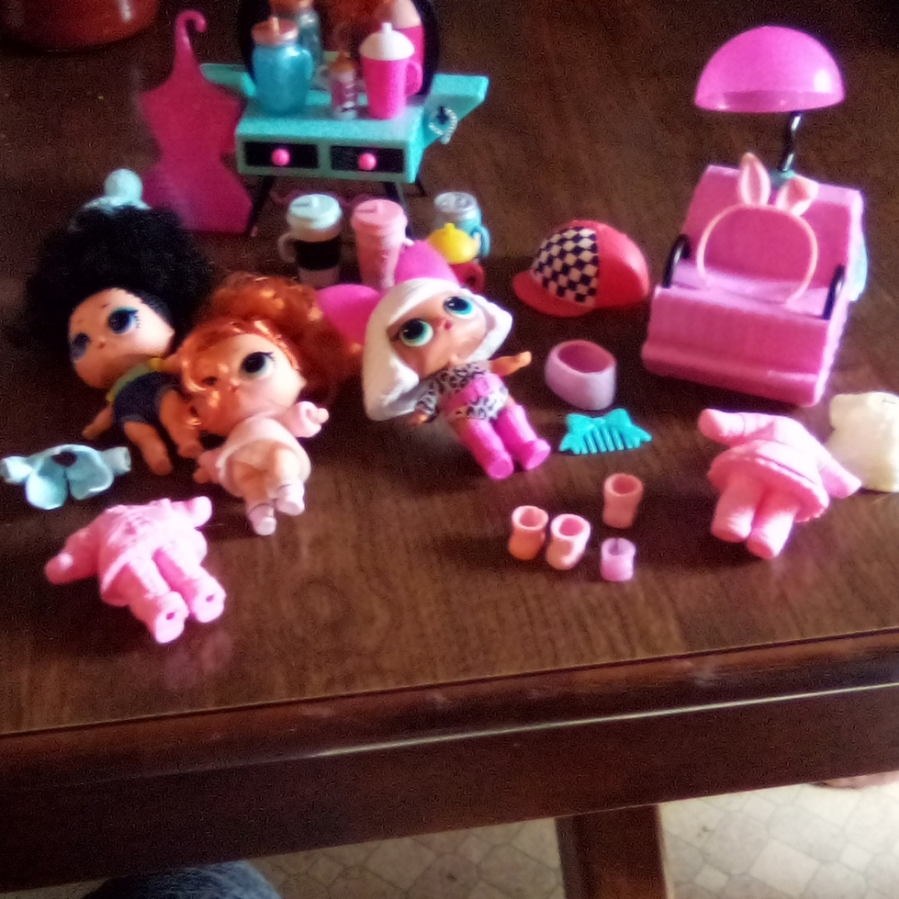 Lol surprise dolls